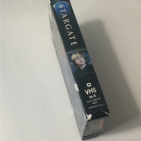 Stargate Pre-Owned VHS Tape - Picture 4 of 7